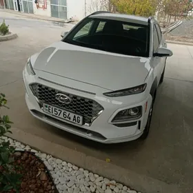 Hyundai Kona 2021