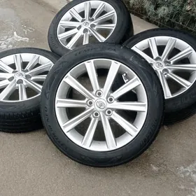 Disga teker r17 Camry xle