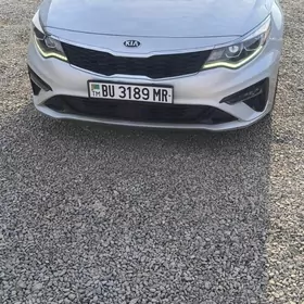 Kia Optima 2020