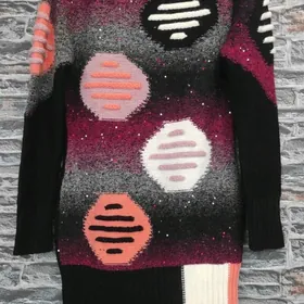 Свитер с гетрами