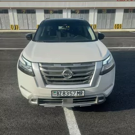 Nissan Pathfinder 2021