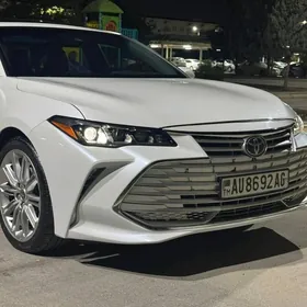 Toyota Avalon 2022