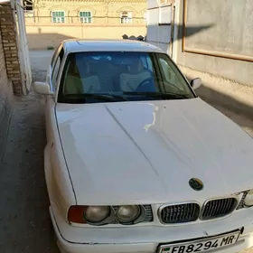 BMW 520 1990