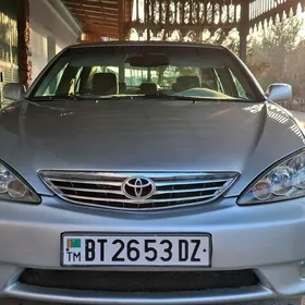 Toyota Camry 2005