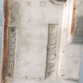 peneplas yzy Lexsus2020