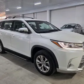 Toyota Highlander 2019