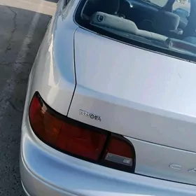 Toyota Camry 1992