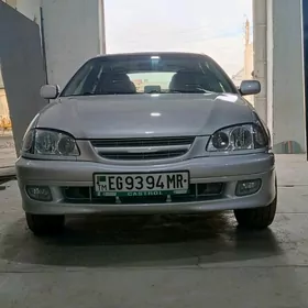 Toyota Avensis 2002