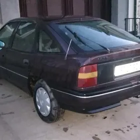 Opel Vectra 1992