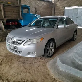 Toyota Camry 2010