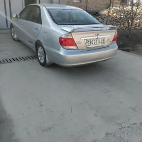 Toyota Camry 2005