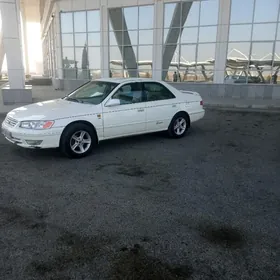 Toyota Camry 1998