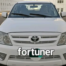 Toyota Fortuner 2006