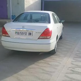 Nissan Sunny 2004