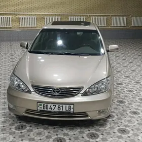 Toyota Camry 2005