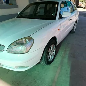 Daewoo Nubira 2002
