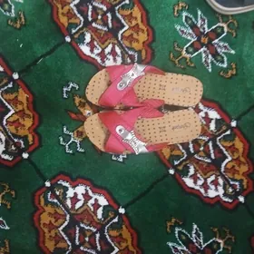 детские шлепки