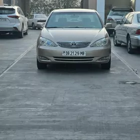 Toyota Camry 2003