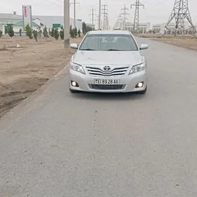 Toyota Camry 2010