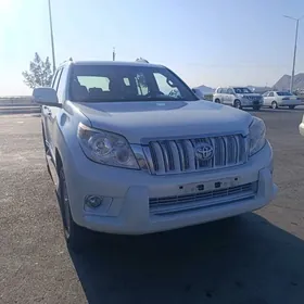 Toyota Prado 2013
