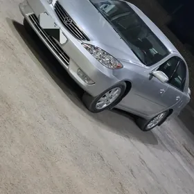 Toyota Camry 2005