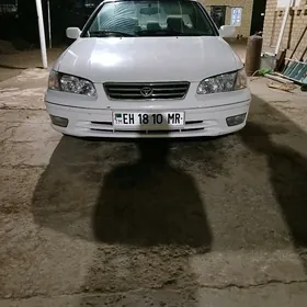 Toyota Camry 1998