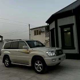 Toyota Land Cruiser 2004