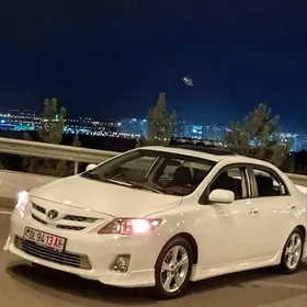 Toyota Corolla 2011