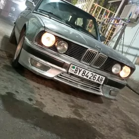 BMW 528 1986
