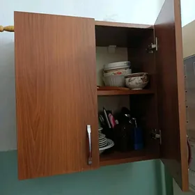 polka posuda un, kitap un