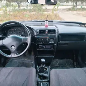 Opel Vectra 1992