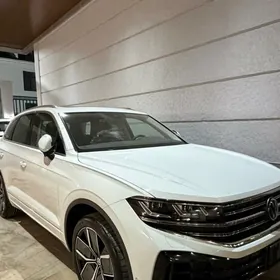 Volkswagen Touareg 2025