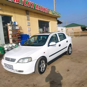 Opel Astra 2000