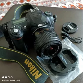 Nikon D50