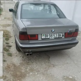 BMW 525 1989