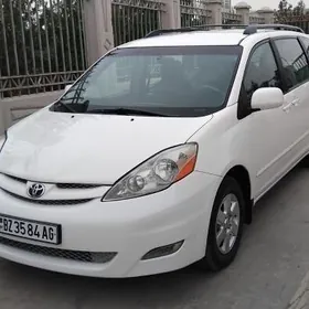 Toyota Sienna 2006