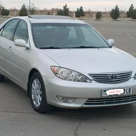 Toyota Camry 2003