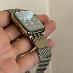 Apple Watch 8.45