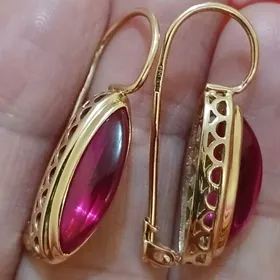 gyzyl gadymy gulakalka