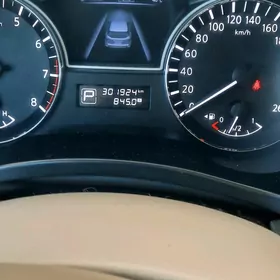 Nissan Pathfinder 2014