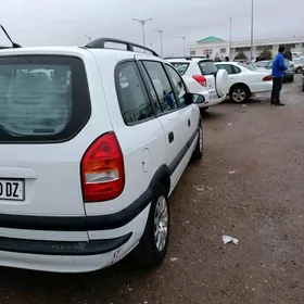 Opel Zafira 1999