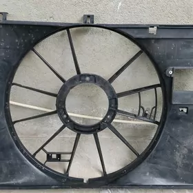 Corolla 2020 radiator diffuzor