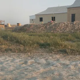 Melek ŷer peşanaly ŷoluñ ury