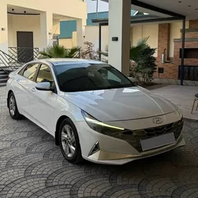 Hyundai Elantra 2021