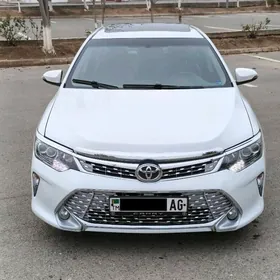 Toyota Camry 2013