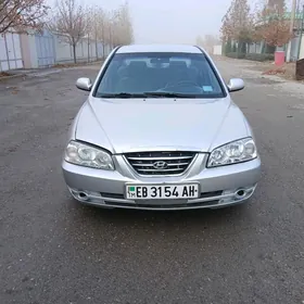 Hyundai Elantra 2004