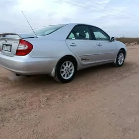 Toyota Camry 2004