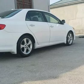 Toyota Corolla 2011