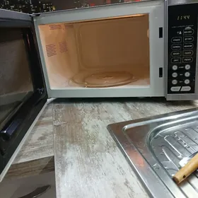 Микроволновая печь