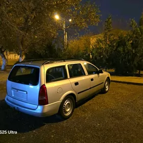 Opel Astra 2000